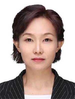 Ms. Qi XiaoYan